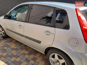 Авто Ford Fiesta 2008 № 8441916