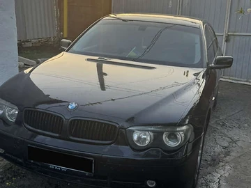 Авто BMW 7 Series 2003 № 8442137