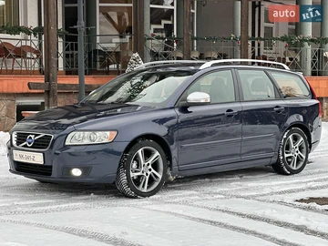 Авто Volvo V50 2012 № 8442143