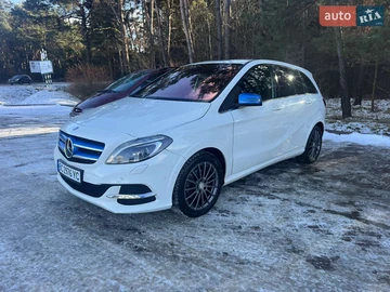 Авто Mercedes B-Class 2015 № 8442161