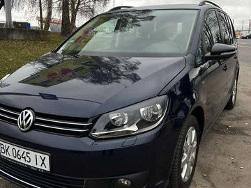 Авто Volkswagen Touran 2012 № 8442174