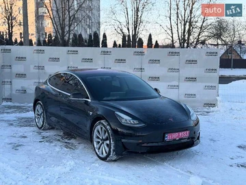 Авто Tesla Model 3 2018 № 8442253