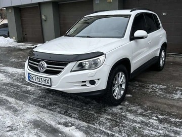 Авто Volkswagen Tiguan 2011 № 8442259