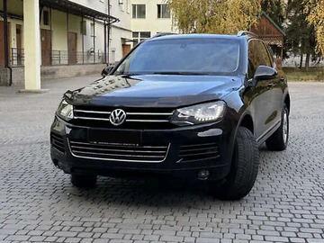 Авто Volkswagen Touareg 2013 № 8442358