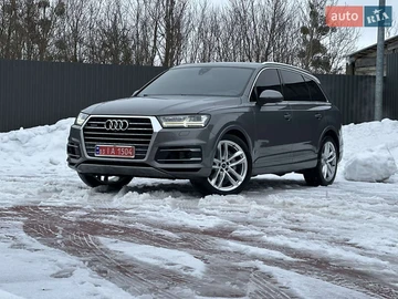 Авто Audi Q7 2017 № 8442402