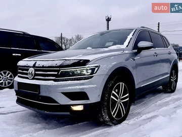 Авто Volkswagen Tiguan 2020 № 8442414