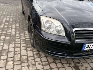 Авто Toyota Avensis 2004 № 8442641
