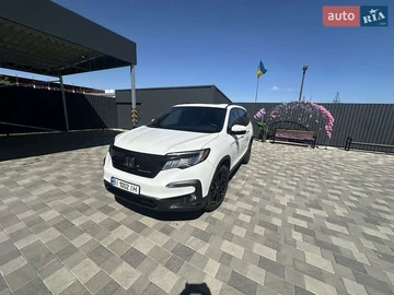Авто Honda Pilot 2021 № 8442841