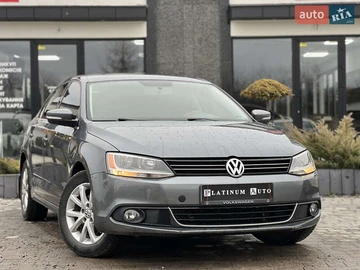 Авто Volkswagen Jetta 2013 № 8443096