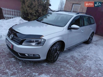 Авто Volkswagen Passat 2013 № 8443131