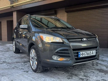 Авто Ford Escape 2016 № 8443134
