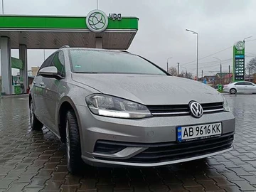 Авто Volkswagen Golf 2018 № 8443152