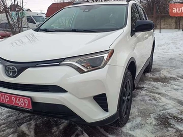 Авто Toyota Rav4 2018 № 8443201