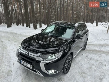Авто Mitsubishi Outlander 2018 № 8443205