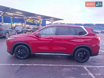 Авто  Euniq 6 2022 № 8443210