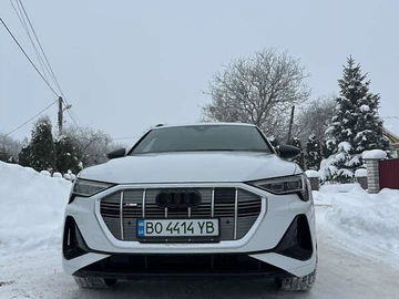 Авто Audi E-Tron 2022 № 8443225