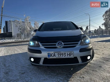 Авто Volkswagen Golf Plus 2007 № 8443247