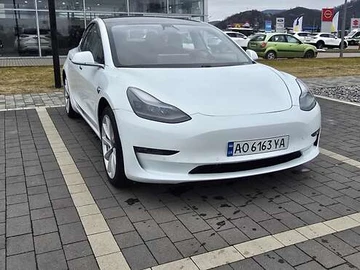 Авто Tesla Model 3 2019 № 8443338