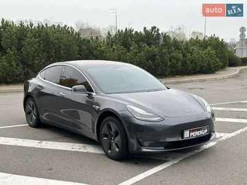 Авто Tesla Model 3 2018 № 8443353
