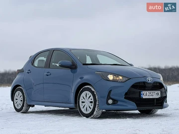 Авто Toyota Yaris 2021 № 8443355