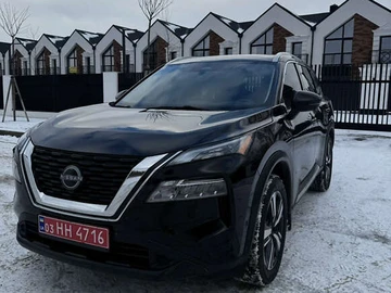 Авто Nissan Rogue 2023 № 8443378