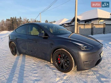 Авто Tesla Model Y 2022 № 8443384