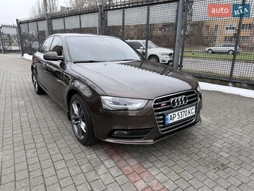 Авто Audi A4 2013 № 8443609