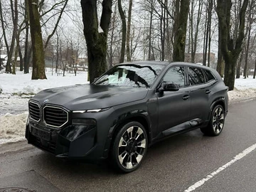 Авто BMW Xm 2023 № 8443731