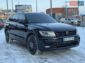 Авто Volkswagen Tiguan 2019 № 8443944