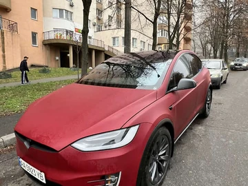 Авто Tesla Model X 2019 № 8443961