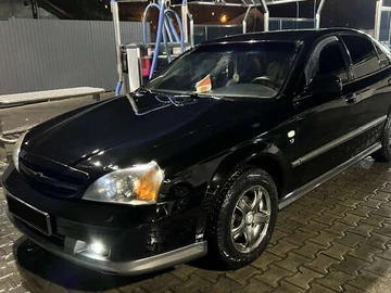 Авто Chevrolet Evanda 2005 № 8444032