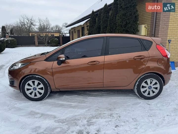 Авто Ford Fiesta 2014 № 8444102