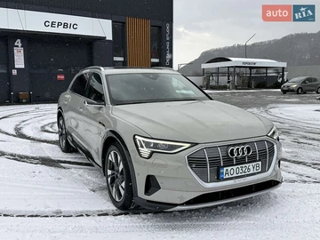 Авто Audi E-Tron 2019 № 8444293