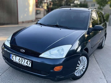 Авто Ford Focus 2000 № 8444299