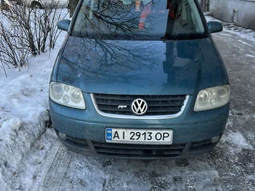 Авто Volkswagen Touran 2005 № 8444317