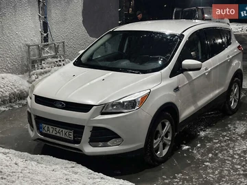 Авто Ford Escape 2015 № 8444423