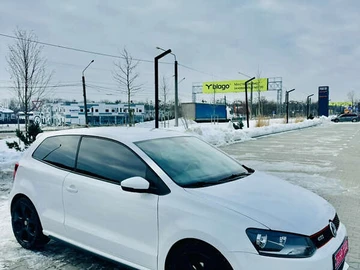 Авто Volkswagen Polo 2011 № 8444429
