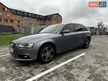 Авто Audi A4 2013 № 8444489