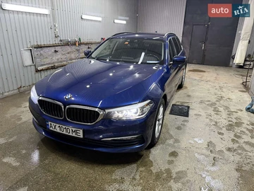 Авто BMW 5 Series 2018 № 8444644