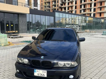 Авто BMW 5 Series 2001 № 8444745