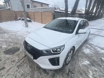 Авто Hyundai Ioniq 2018 № 8444808