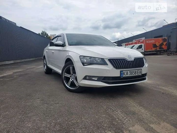 Авто Skoda Superb 2016 № 8444838