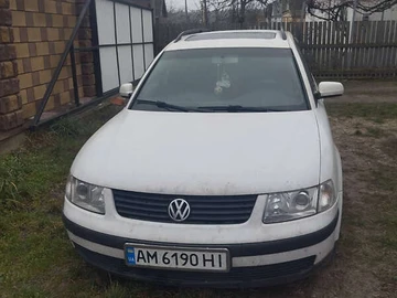 Авто Volkswagen Passat 1999 № 8444976