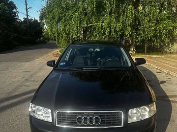Авто Audi A4 2002 № 8445039
