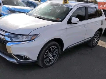 Авто Mitsubishi Outlander 2016 № 8445130