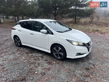 Авто Nissan Leaf 2021 № 8445163
