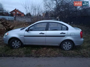 Авто Hyundai Accent 2009 № 8445313