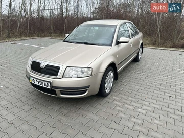 Авто Skoda Superb 2005 № 8445329