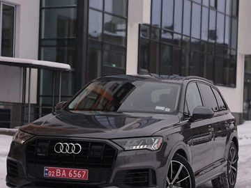 Авто Audi Q7 2020 № 8445361