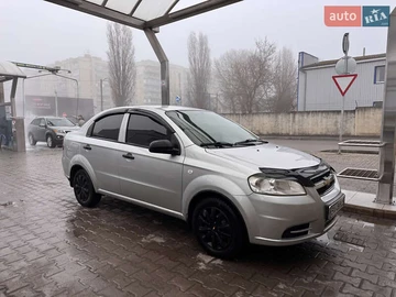 Авто Chevrolet Aveo 2011 № 8445636